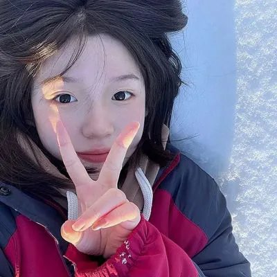 麦田里的反叛者 高清封面
